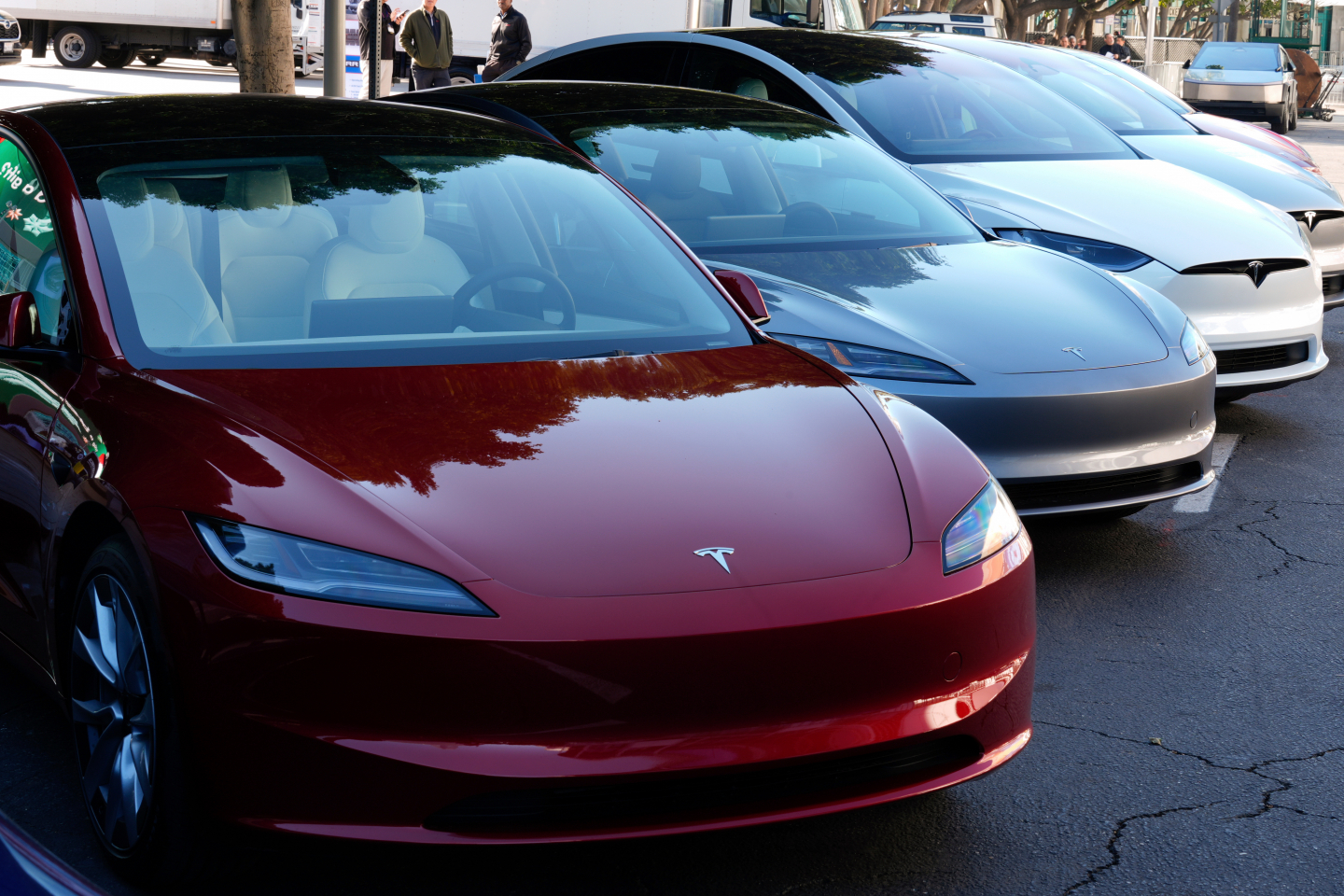 Tesla Fun Tesla Building Several Interesting New Businesses at Once ...
