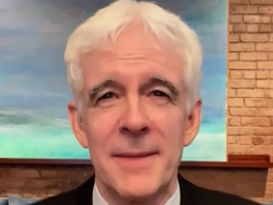 Ellis Henican: President Trump Didn't Try to Sell the Iran War and the Polling Shows It