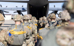 Pentagon Weighs Sending Up to 10,000 More Troops to Middle East