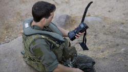 Injured U.S. Airman in Iran Used Boeing Device To Signal Rescuers