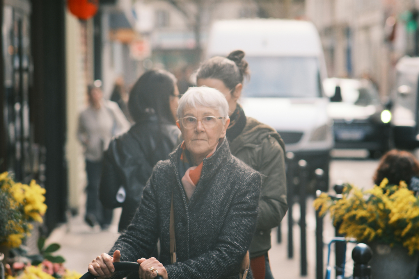 What Makes a Neighborhood Good for the Elderly?