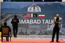Can Pakistan Bring U.S. and Iran Back to Talks?