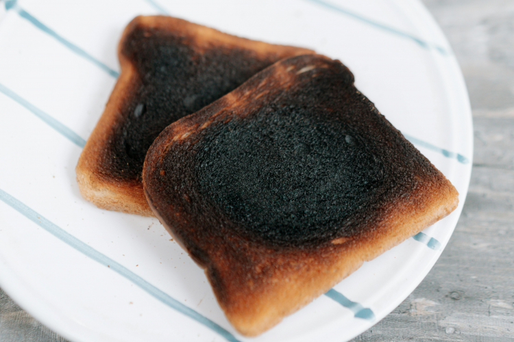 How Much Should You Worry About Eating Burnt Toast?
