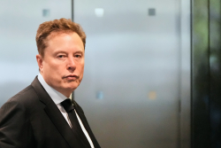 Elon Musk's Sci-Fi SpaceX Pay Package