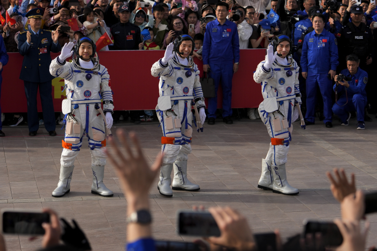 U.S. on Track to Lose the New Space Race to China