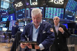 We're Going Towards a Cliff on Oil