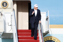 Inside Trump's Midterm Strategy