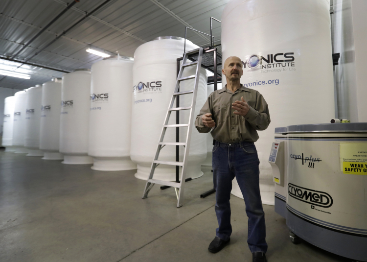Neurosurgeons Oddly Positive About Cryonics for Life Extension