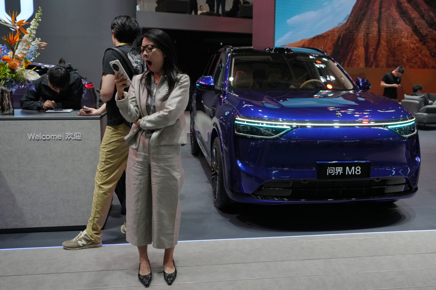 EVs Hit 33% Share in France