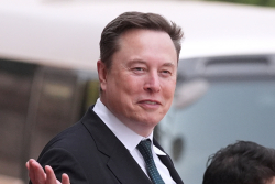 Musk's a Trillionaire--on Paper--as SpaceX IPO Takes Off