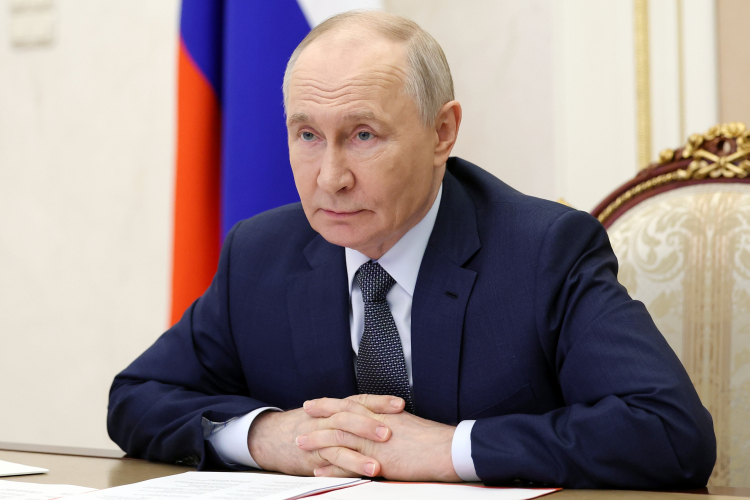 Russian Satellites May Be Preparing for an Attack