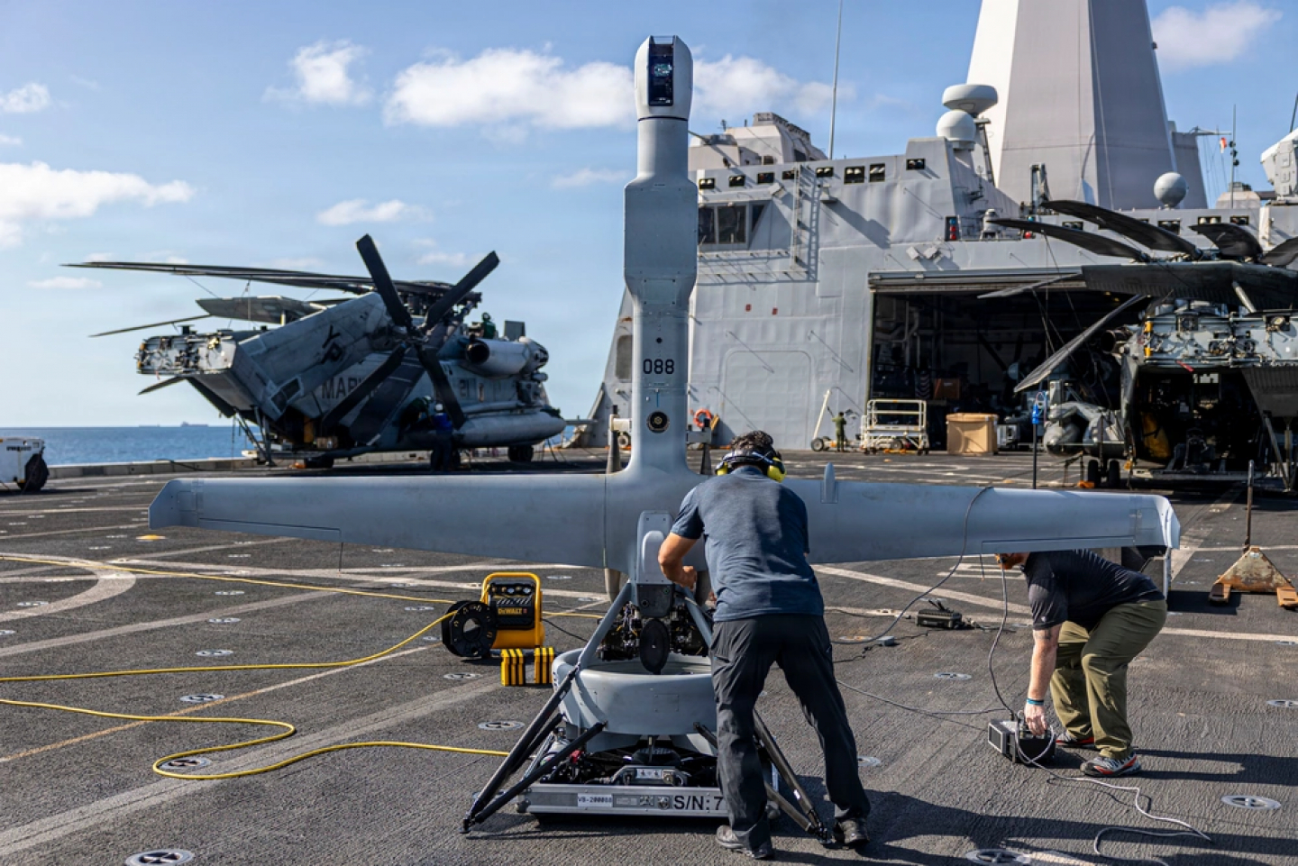 Marines Launch Spy Drone From Warship Deep in the S. China Sea ...