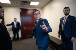 GOP Hangs On as Voters Dislike Democrats More