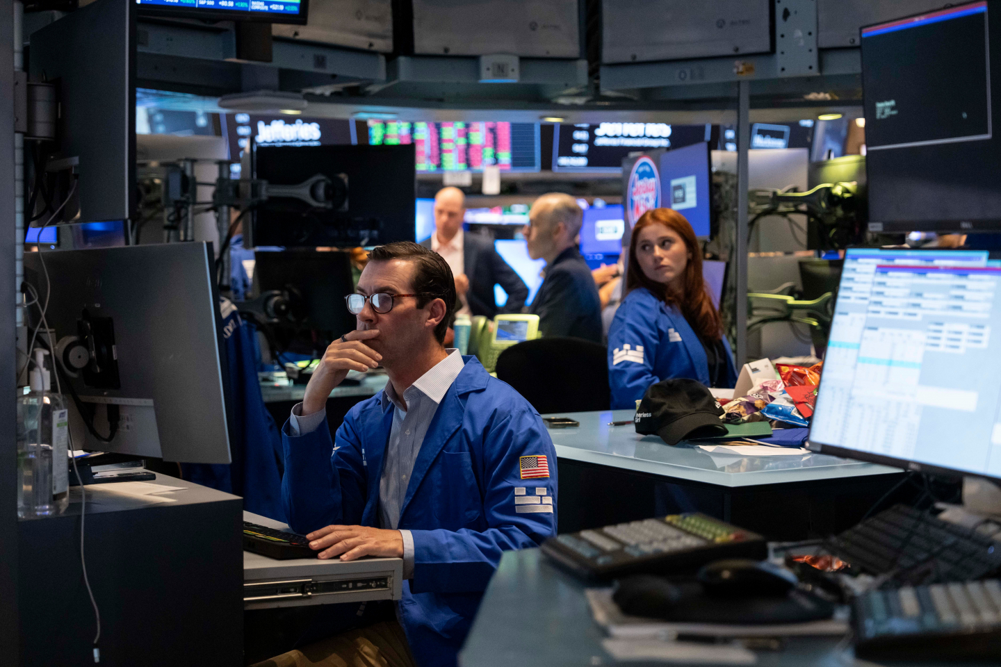 “ALARMING: Economy Shows Weakness as Majority of Small Businesses Face Financial Struggles”