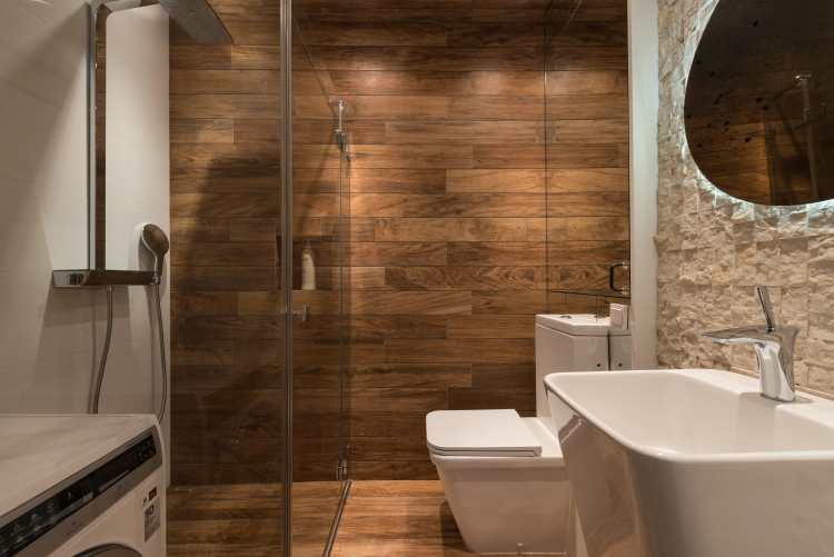 A Longevity Clinic in Your Bathroom
