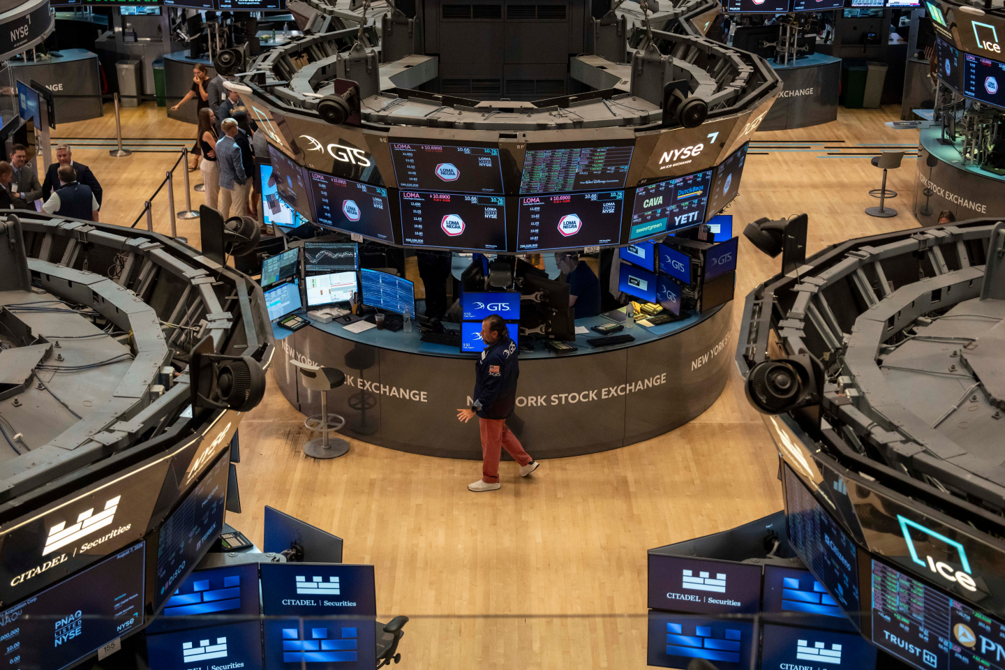 “BACK TO BASICS: Financial Responsibility Makes a Comeback in 2022”