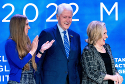 As Bill Clinton Turns 80, a Searching Look Back at His Life