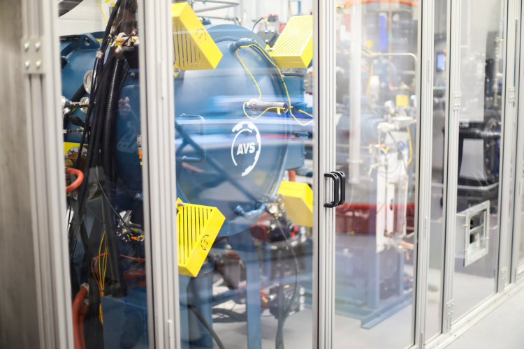 Energy Crisis Revives a $400 Million Nuclear Experiment