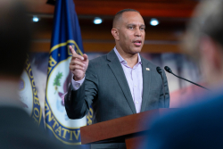 Jeffries Hit With Backlash After Private Meeting With Kushner