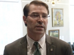 Dem Michigan U.S. House Candidate on Hasan Piker: I'm Not Going To Be Influenced By A Streamer