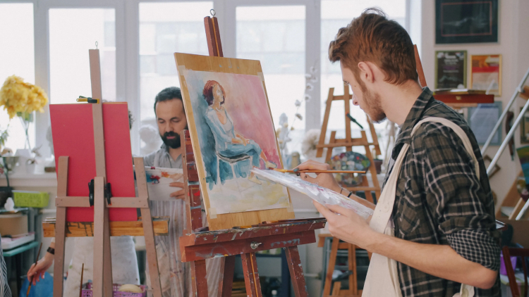 Surprising Link Between False Memories and Creativity