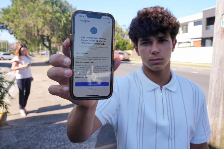 Why Social Media Bans for Teens Will Fail