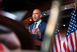 The Democrats Are Both Cynical and Naive