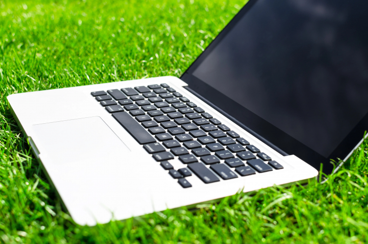 How a Boy Got 'Toasted Skin' From Using a Laptop