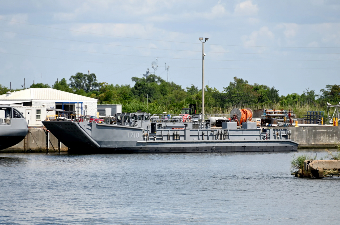 3 New Shipyards Tapped to Build LCU-1700s