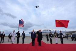 Trump Greets Xi on Arrival, U.S.-China Trade Truce Extended