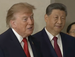 Trump Takes Xi To The National Archives, Talks U.S.-China History: "We're Just Comparing"