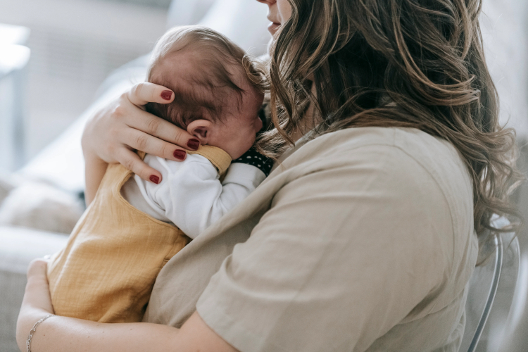 Human Breasts May Have Evolved to Keep Babies Warm