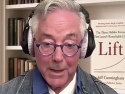 'Lift': Why Trump Thinks Like an Outsider, According to Jeff Cunningham