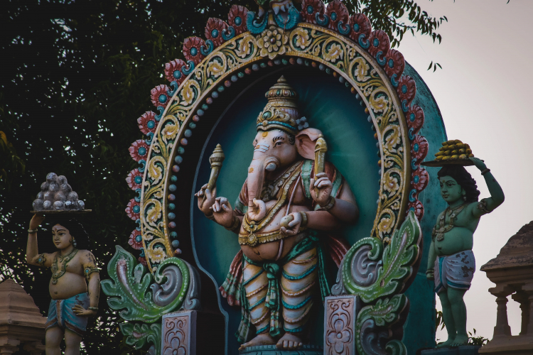 Can the World's Religions Survive Finding Aliens?